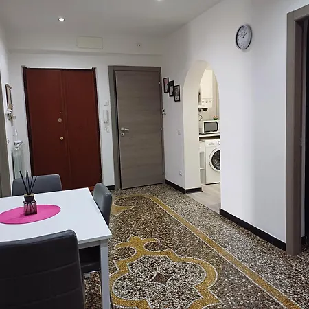 Casa Sole E Luna Génova